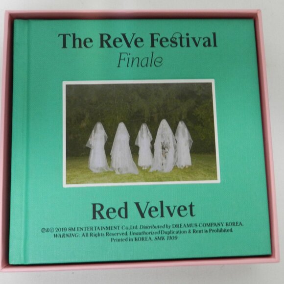 Red Velvet Reve Festival Finale Book w/ CD 8809440339365 NEW NIB - Picture 7 of 9